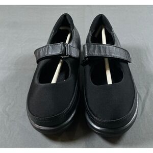 Apex A350W Womens 5.5 Wide Black Leather Mary Jane Slip Resistant Comfort Shoes